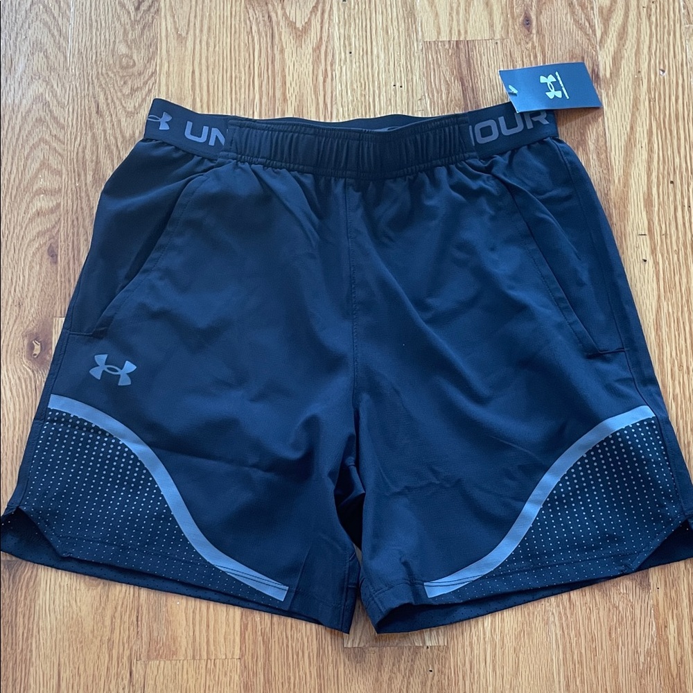 Under Armour Men's Black and Gray Athletic Shorts